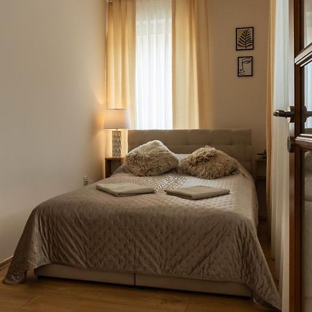 Thermal Irisz Apartman Kiskunhalas Exterior foto